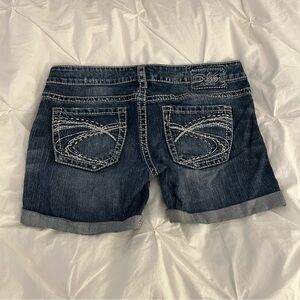 Silver Jeans Y2K Low Rise Denim Cuffed Shorts